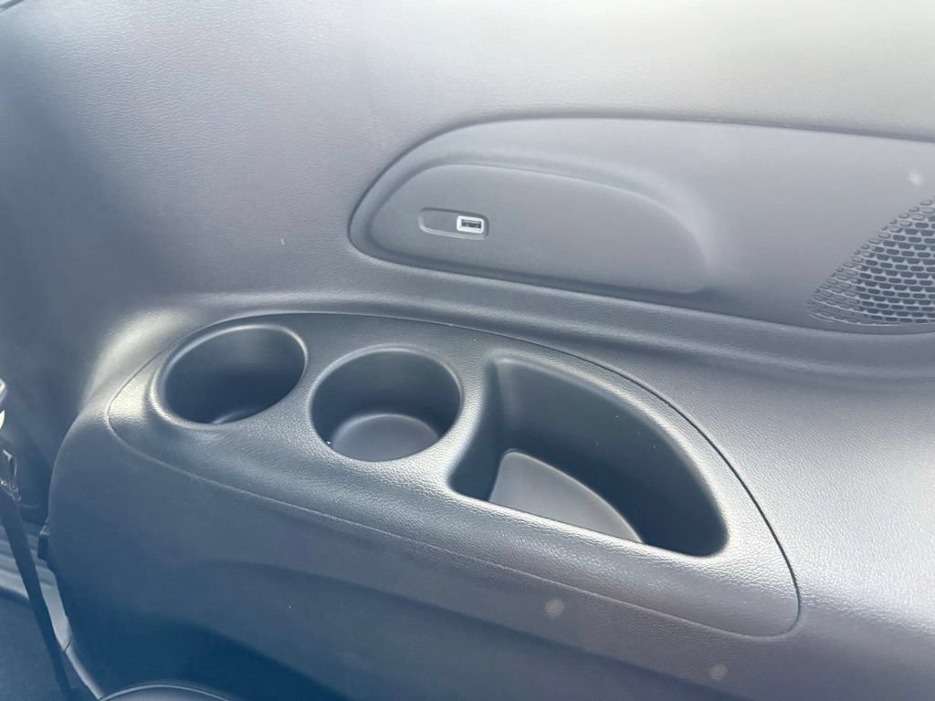 New 2027 Chrysler Pacifica Select w/ Family Tech Group FWD image 49