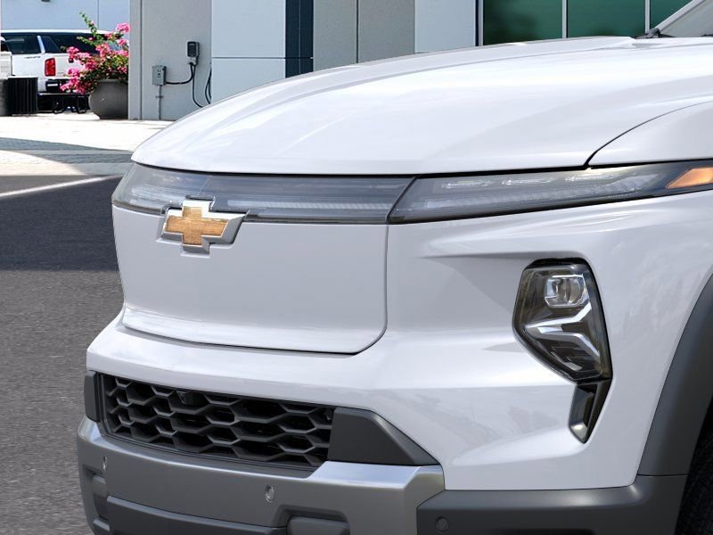 New 2026 Chevrolet Silverado EV LT image 13