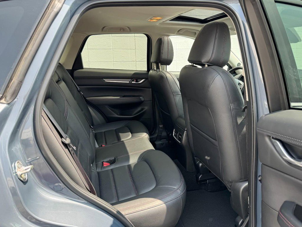 Used 2025 MAZDA CX-5 Carbon Edition image 10