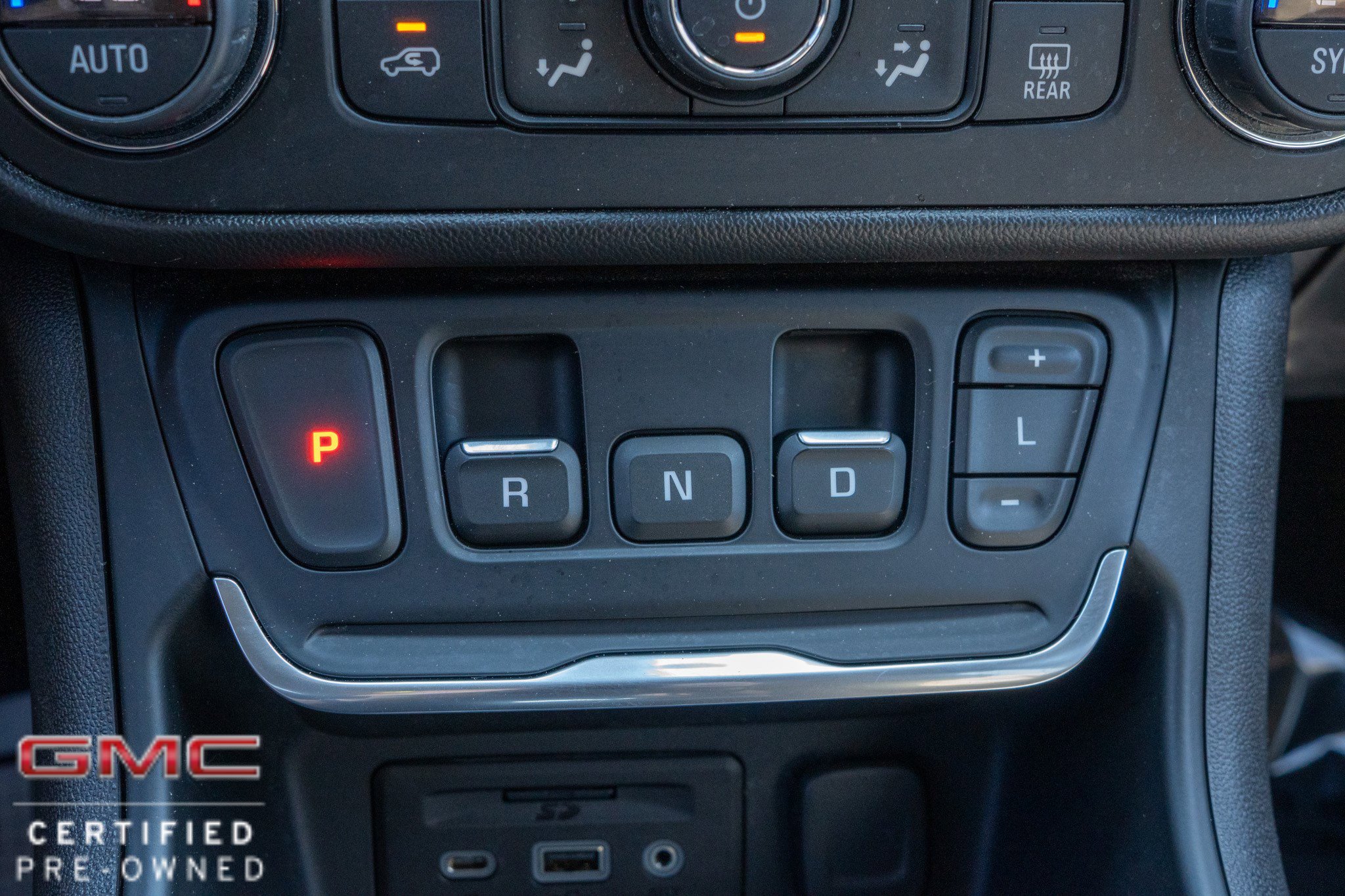 Used 2021 GMC Terrain SLT w/ Infotainment Package II FWD image 21