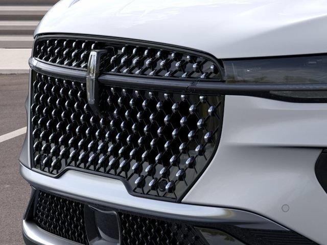 New 2026 Lincoln Nautilus Premier AWD/4WD image 17