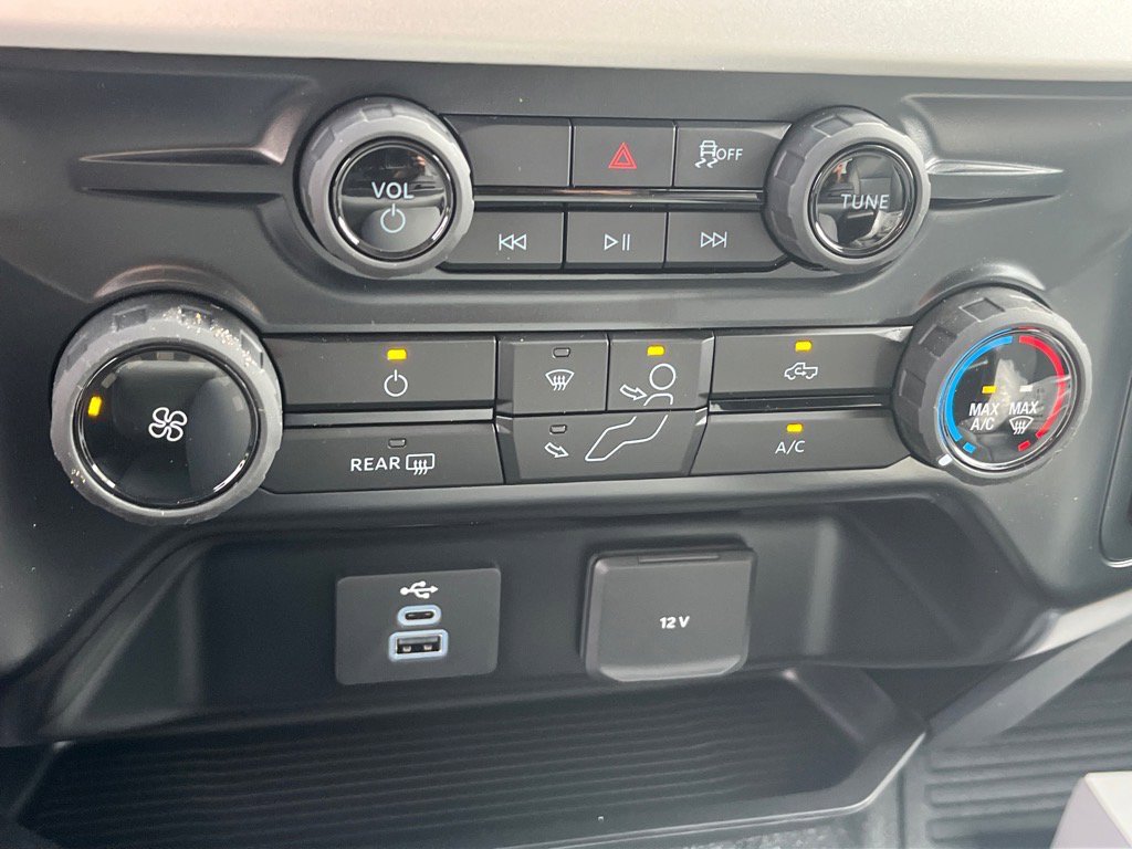 New 2026 Ford F350 XL w/ XL Chrome Package image 11