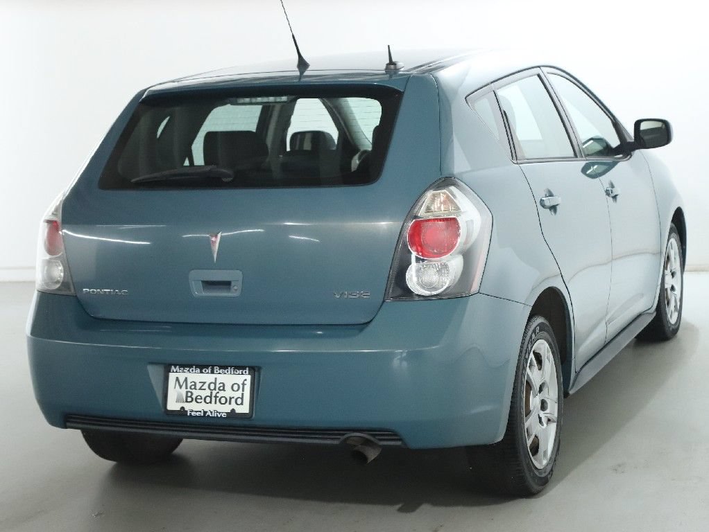 Used 2009 Pontiac Vibe w/ Preferred Package FWD image 40