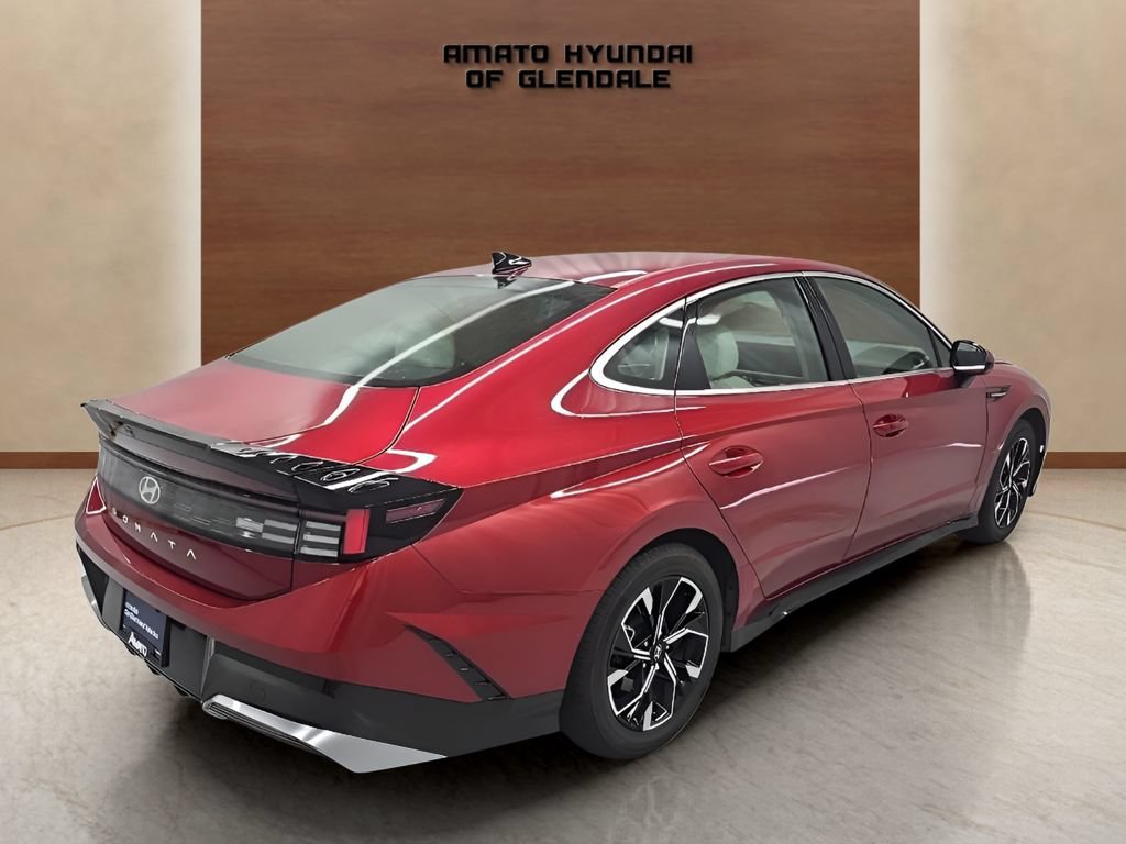 Certified 2025 Hyundai Sonata SEL FWD image 6