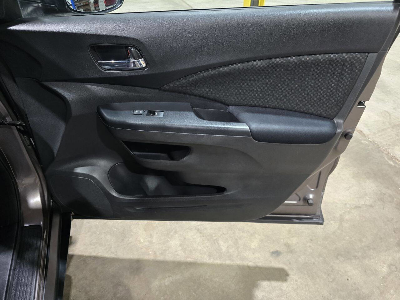 Used 2016 Honda CR-V EX image 33