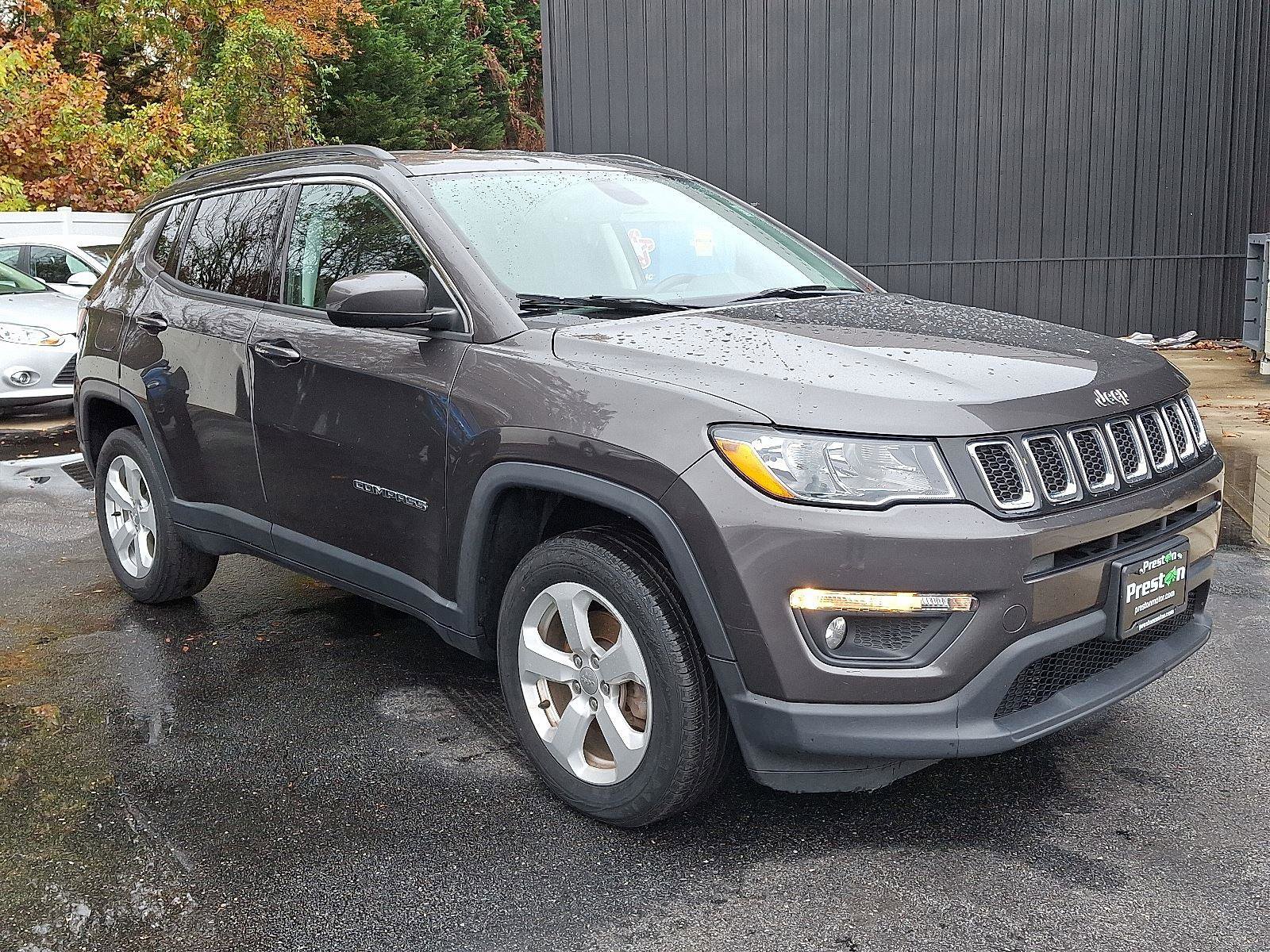 Used 2020 Jeep Compass Latitude w/ Popular Equipment Group image 3