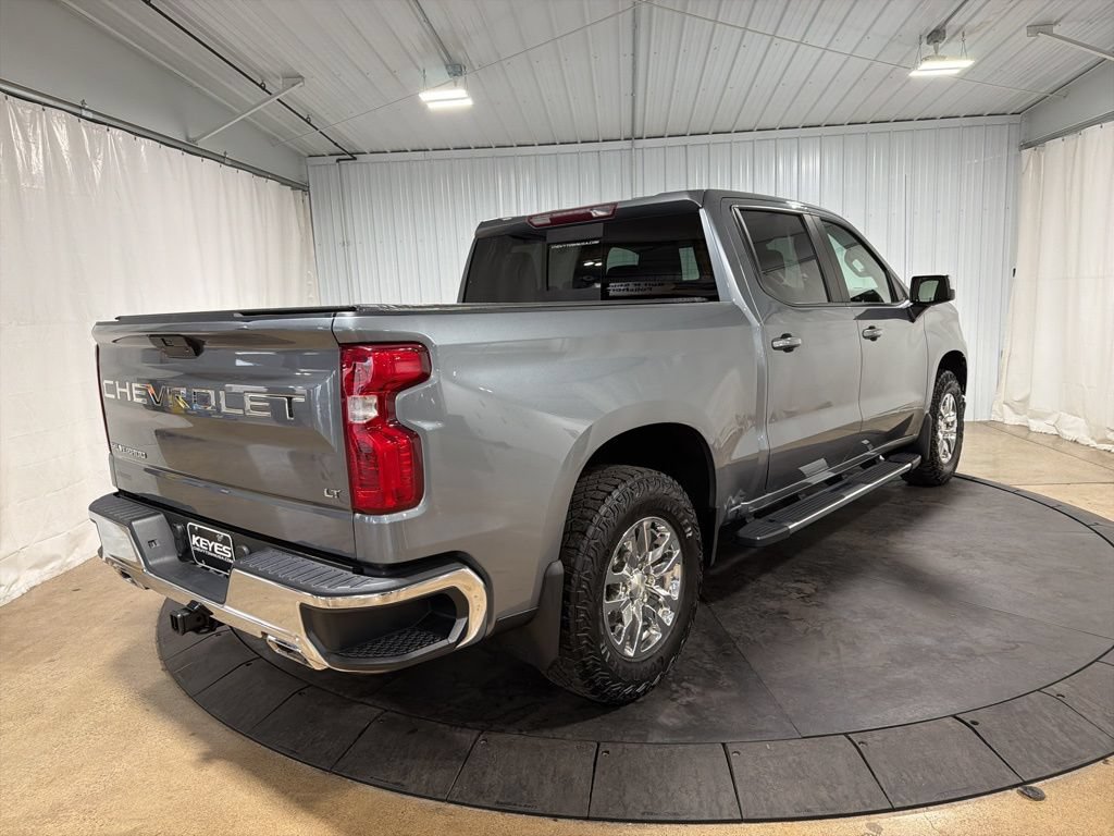 Used 2019 Chevrolet Silverado 1500 LT w/ All-Star Edition AWD/4WD image 9
