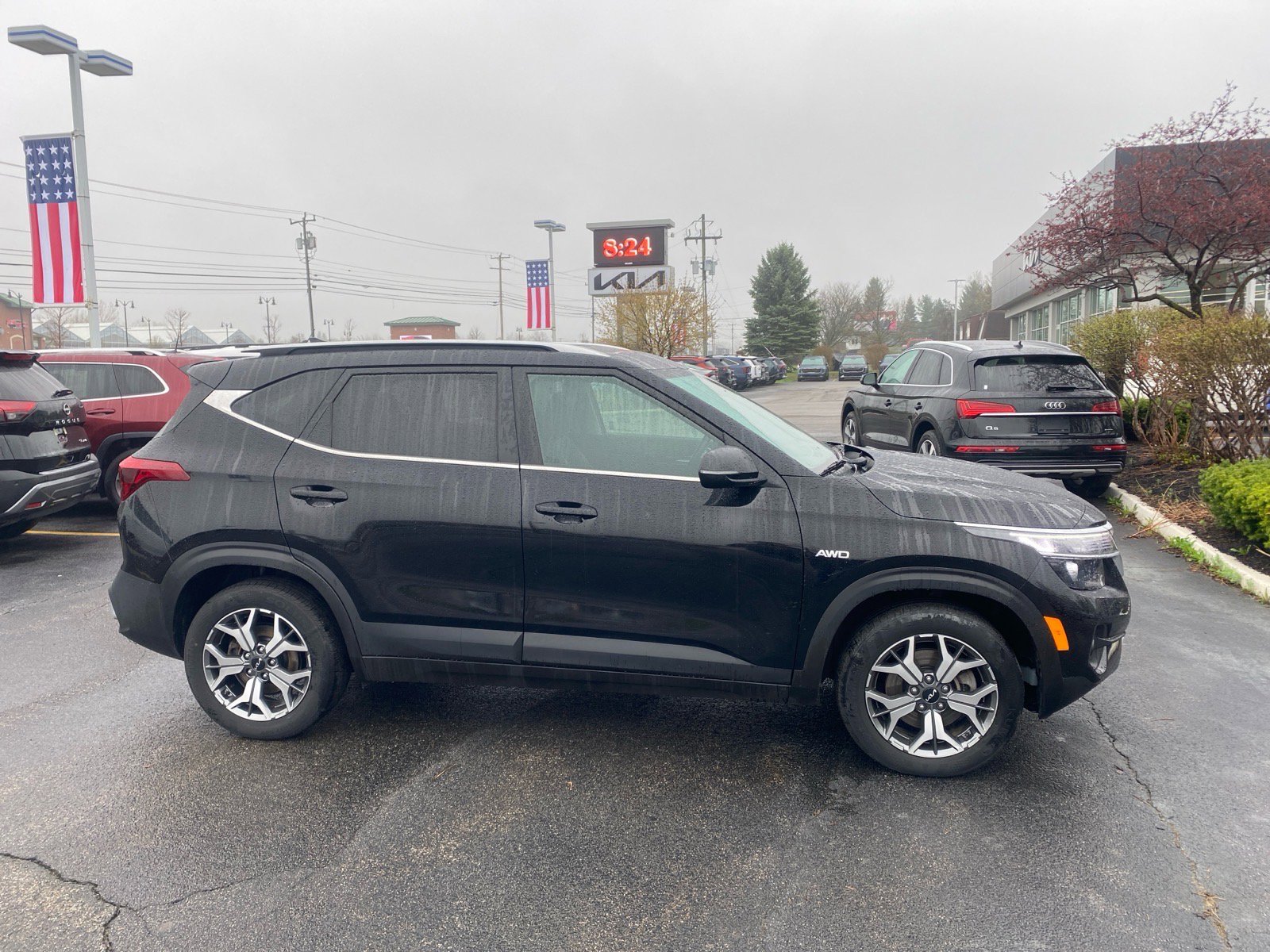 Certified 2023 Kia Seltos EX image 9