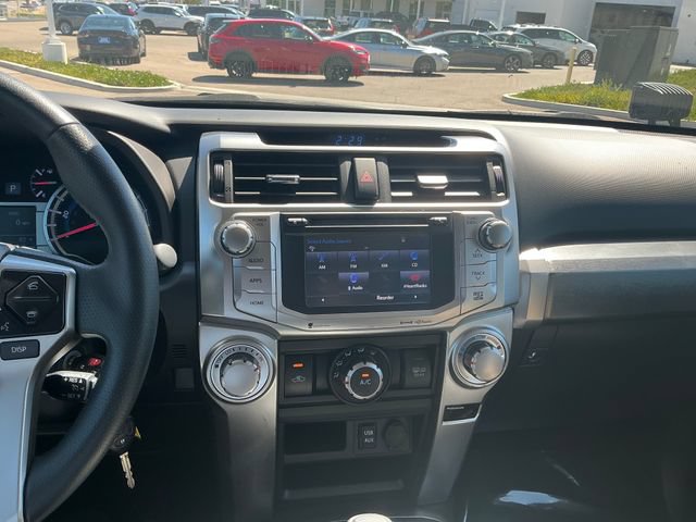Used 2016 Toyota 4Runner SR5 RWD image 15