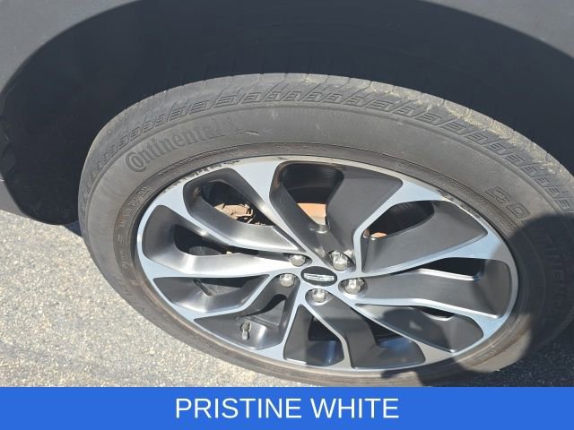 Used 2022 Lincoln Nautilus Reserve AWD/4WD image 26