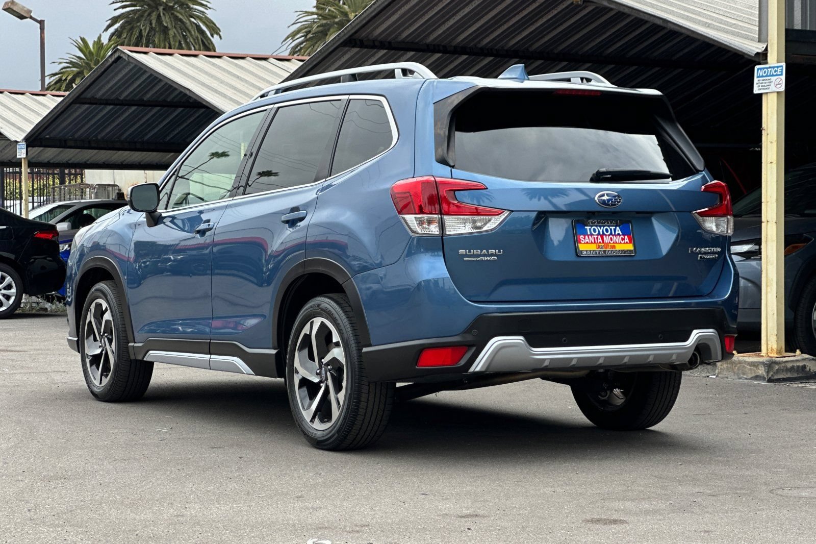 Used 2023 Subaru Forester Touring AWD/4WD image 6
