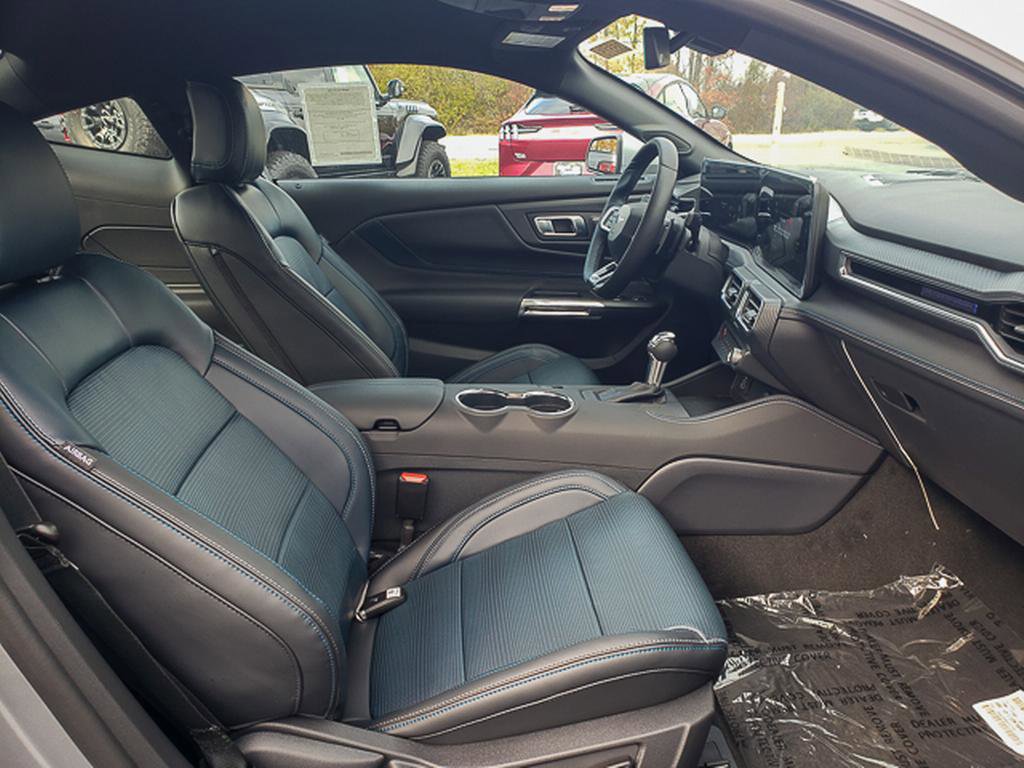 New 2025 Ford Mustang GT Premium RWD image 17