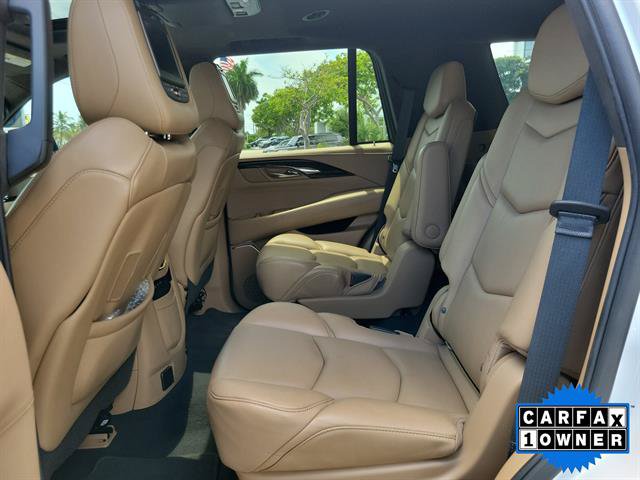Used 2019 Cadillac Escalade Platinum RWD image 27