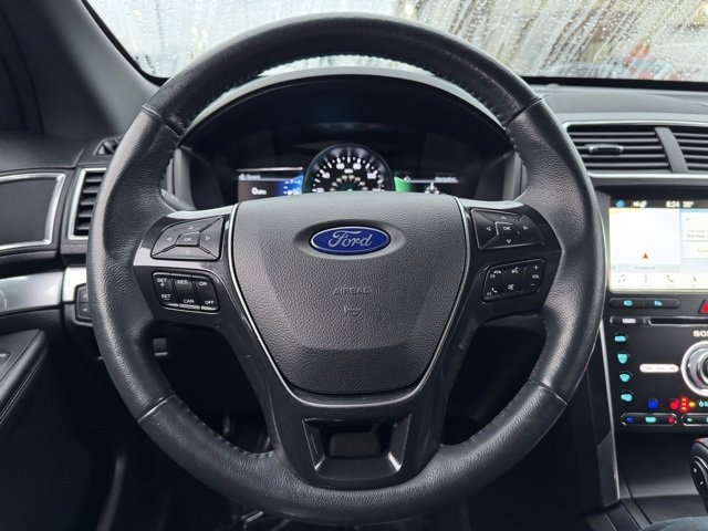 Certified 2018 Ford Explorer Limited image 25