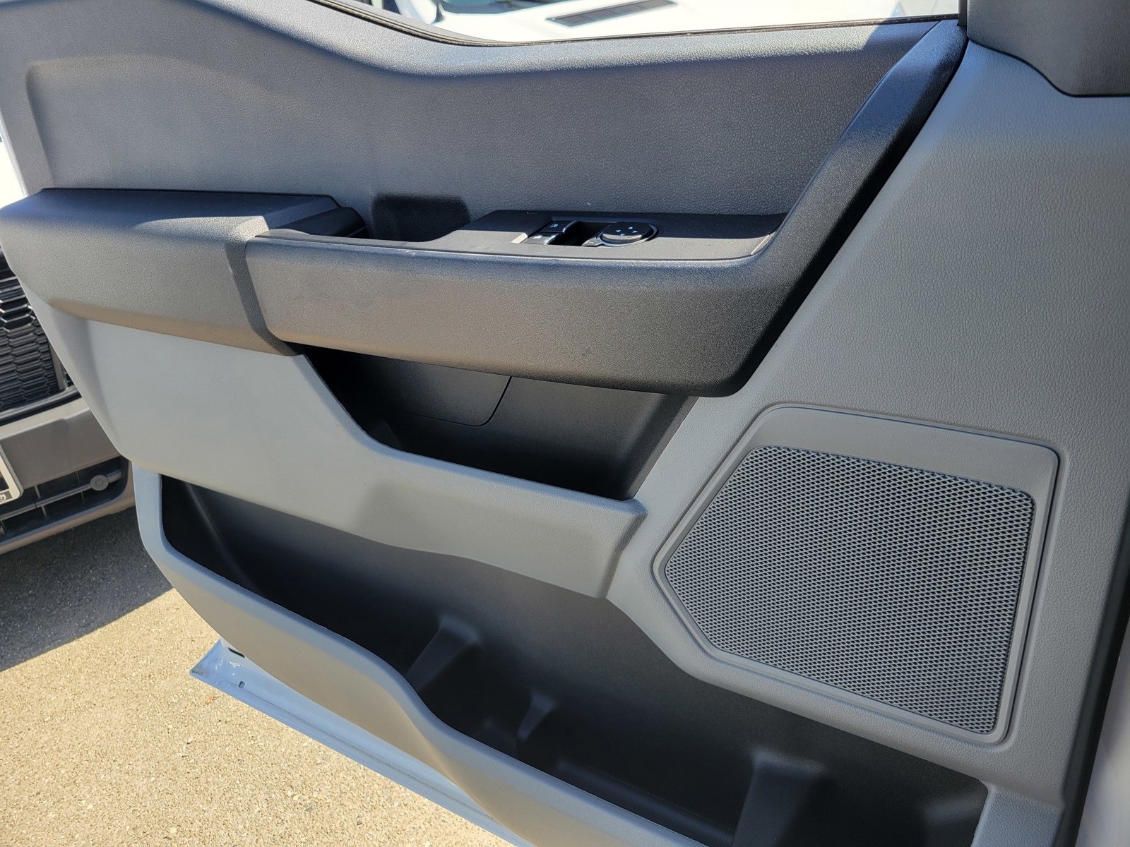 New 2024 Ford F450 XL image 12