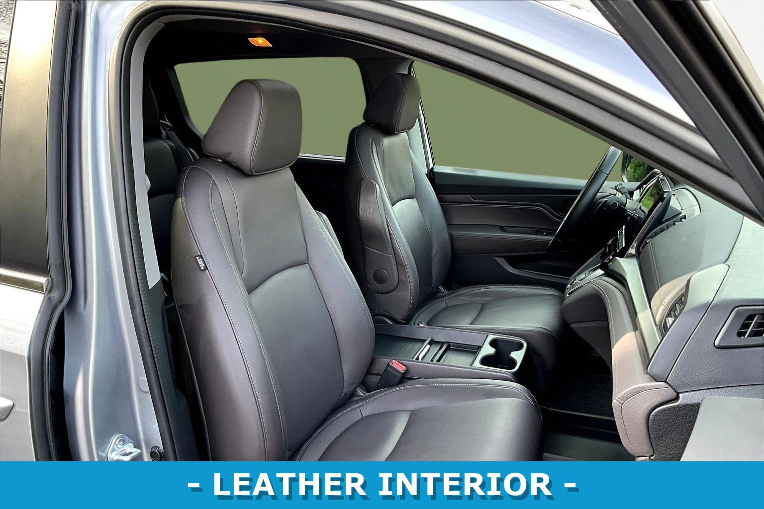 Used 2023 Honda Odyssey EX-L image 31