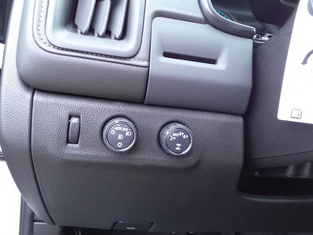 Certified 2022 GMC Canyon Elevation w/ Trailering Package image 12