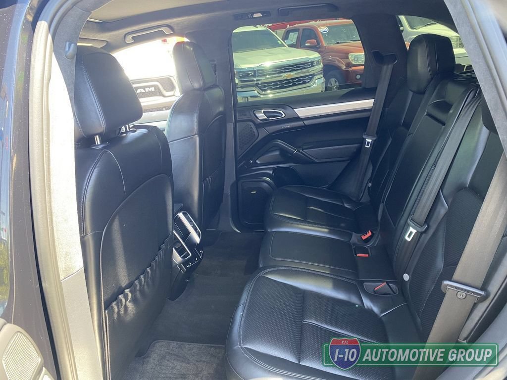 Used 2012 Porsche Cayenne Turbo AWD/4WD image 15