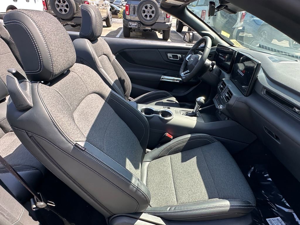 New 2025 Ford Mustang Convertible RWD image 18