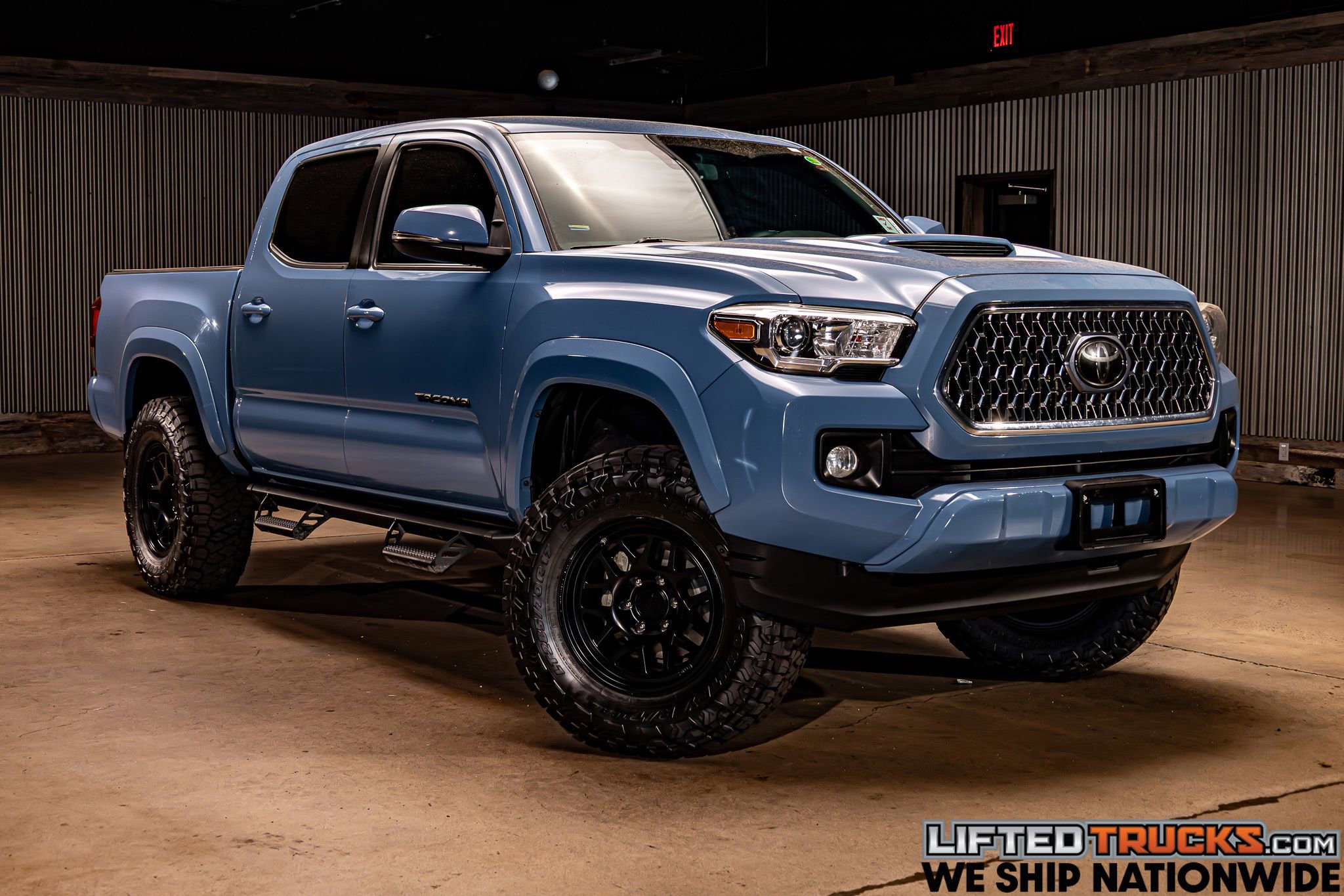 Used 2019 Toyota Tacoma TRD Sport w/ Technology Package RWD image 1