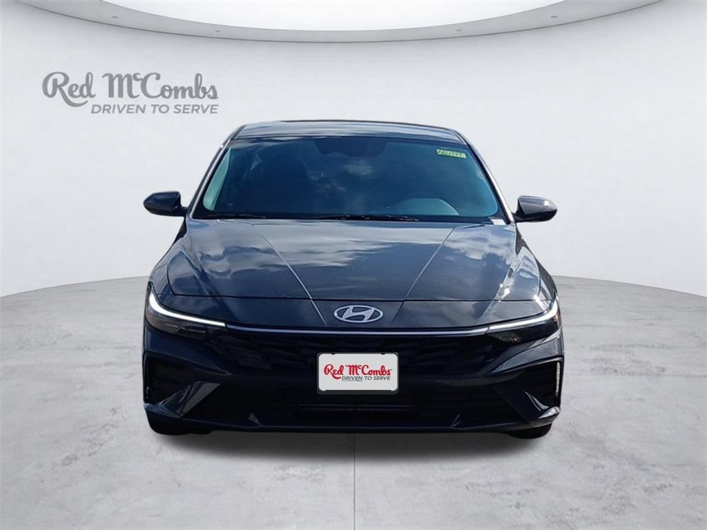 New 2026 Hyundai Elantra SE FWD image 8