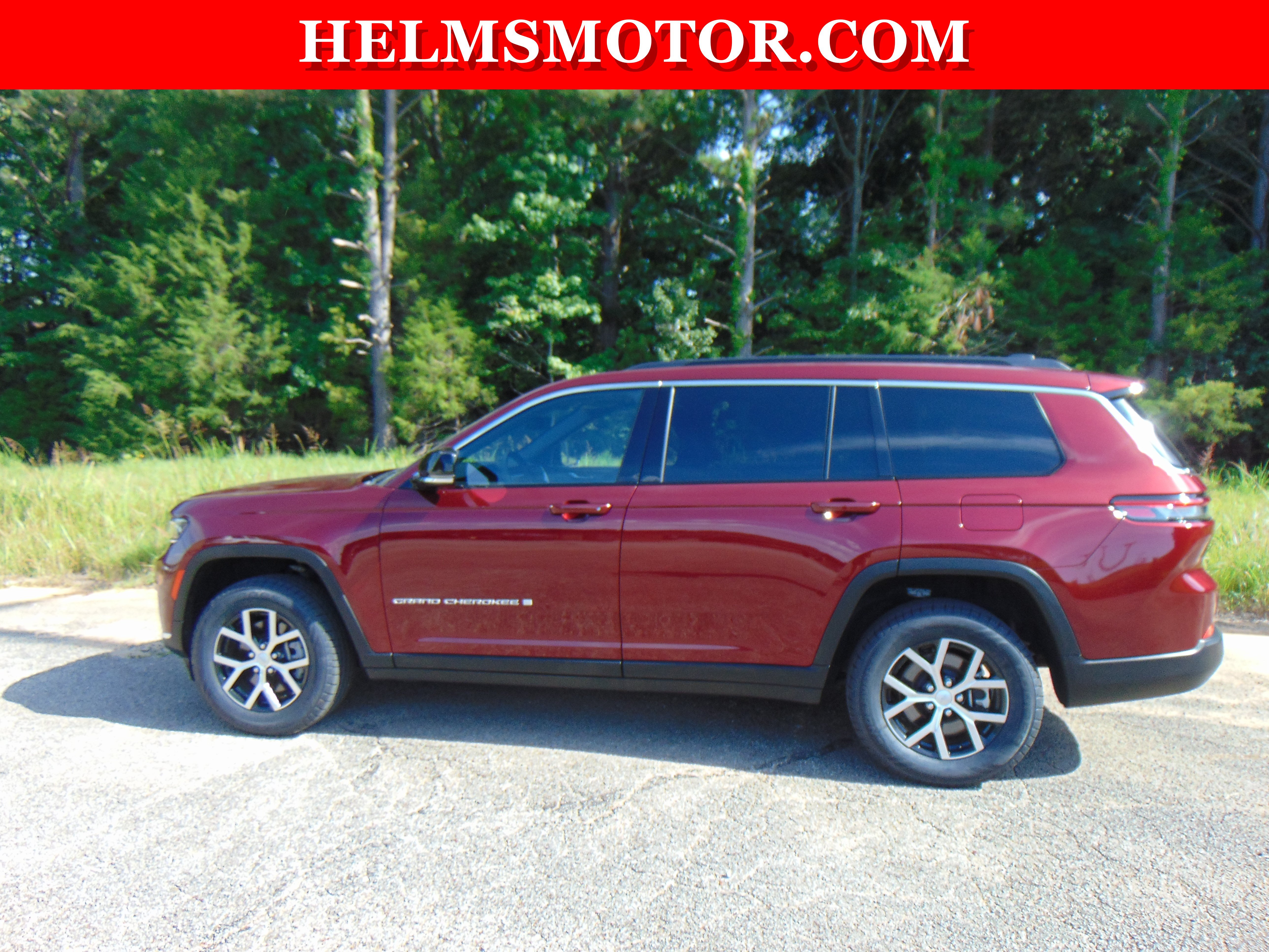 Used 2024 Jeep Grand Cherokee L Limited AWD/4WD image 4