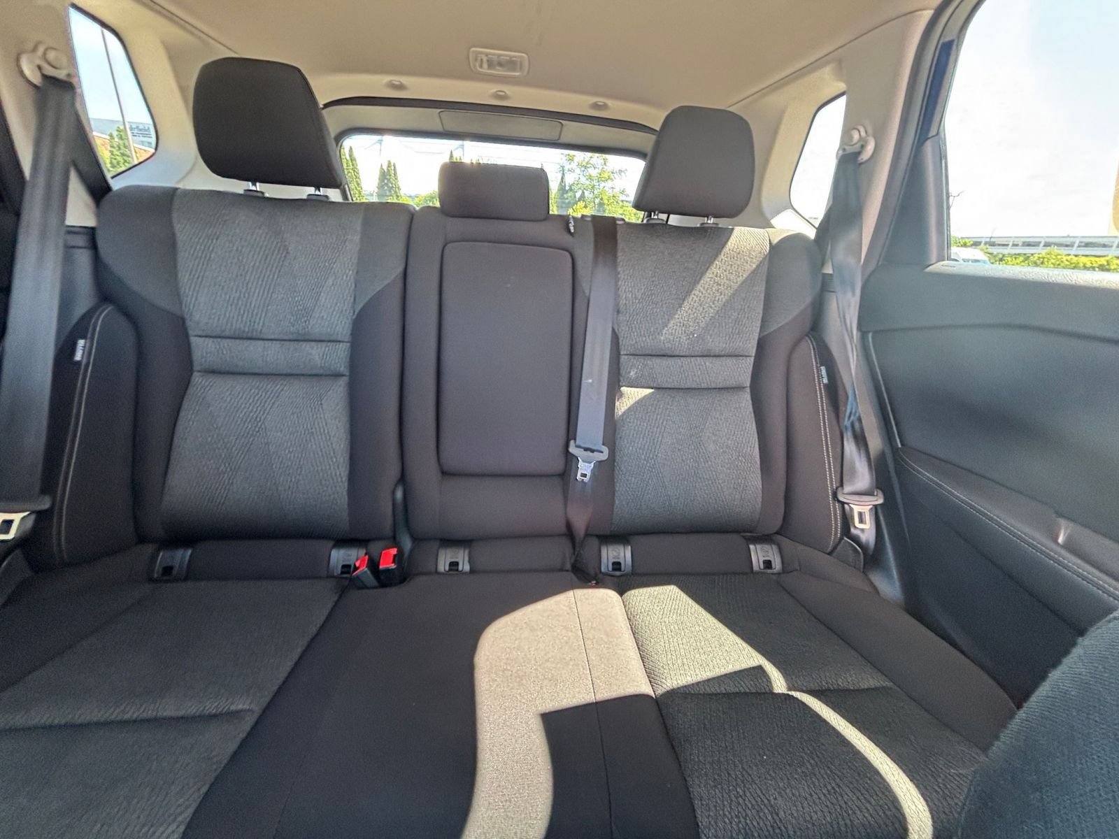 Used 2025 Chevrolet Equinox LT AWD/4WD image 36