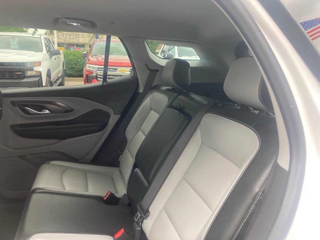 Certified 2023 GMC Terrain SLT w/ Infotainment Package II FWD image 17