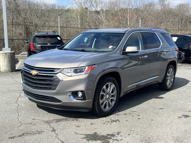 Used 2019 Chevrolet Traverse Premier w/ Driver Confidence II Package image 3