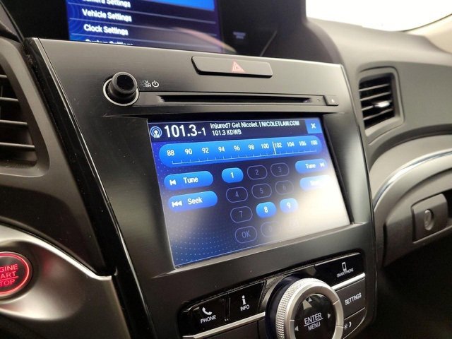 Used 2019 Acura ILX Premium Package image 3