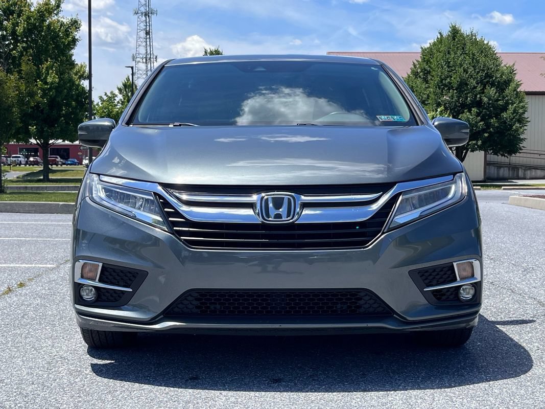 Used 2018 Honda Odyssey Elite image 2