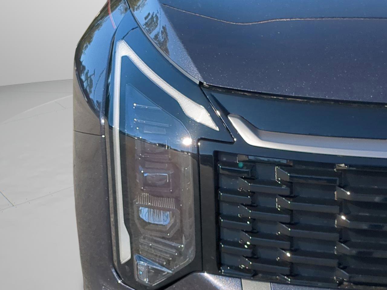 New 2026 Kia Sportage EX image 48