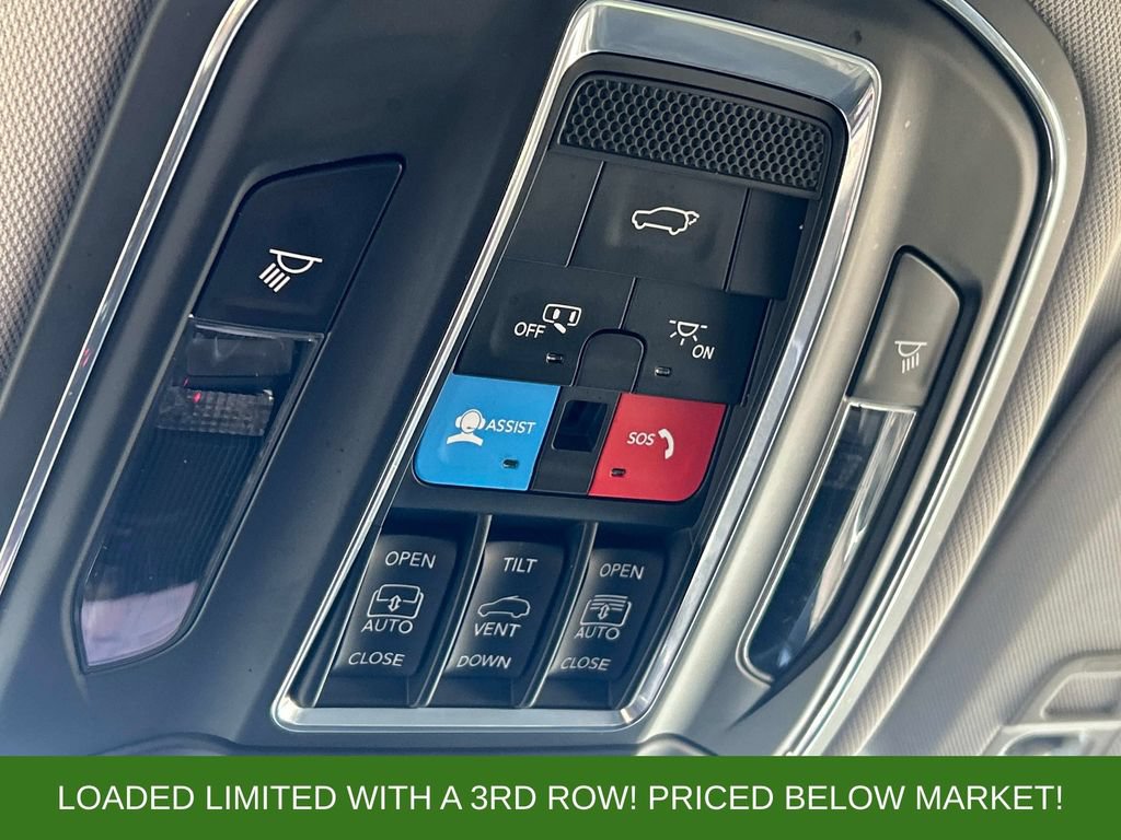 Used 2023 Jeep Grand Cherokee L Limited w/ Luxury Tech Group II AWD/4WD image 35