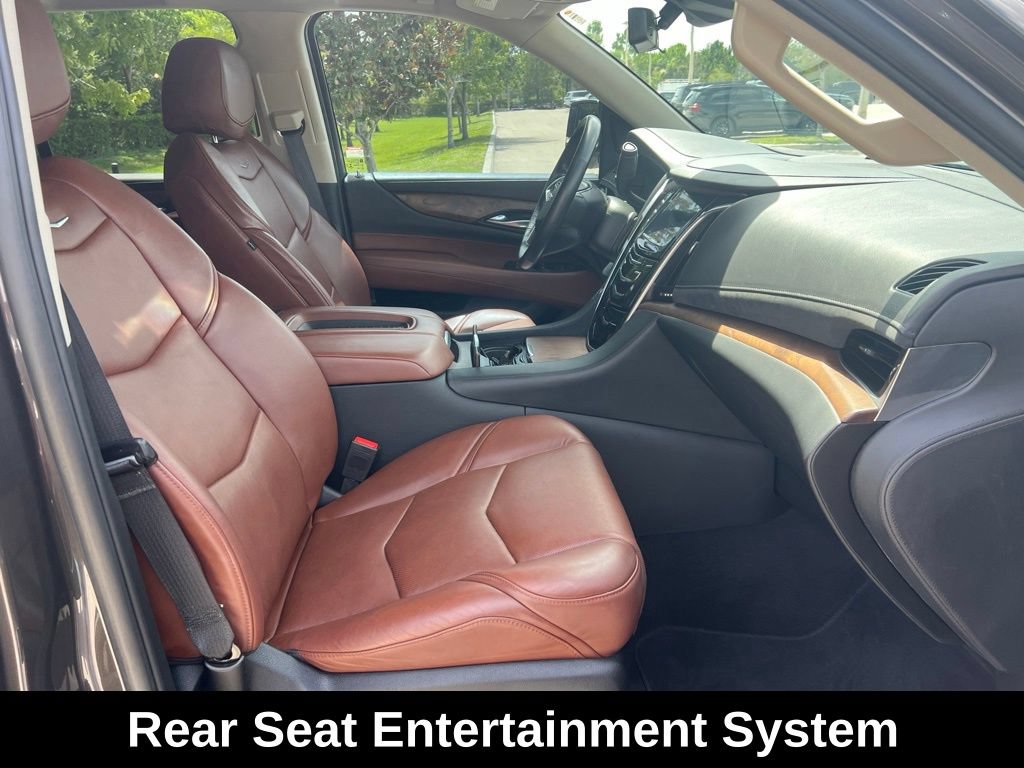 Used 2020 Cadillac Escalade Premium Luxury w/ LPO, Radiant Package RWD image 14