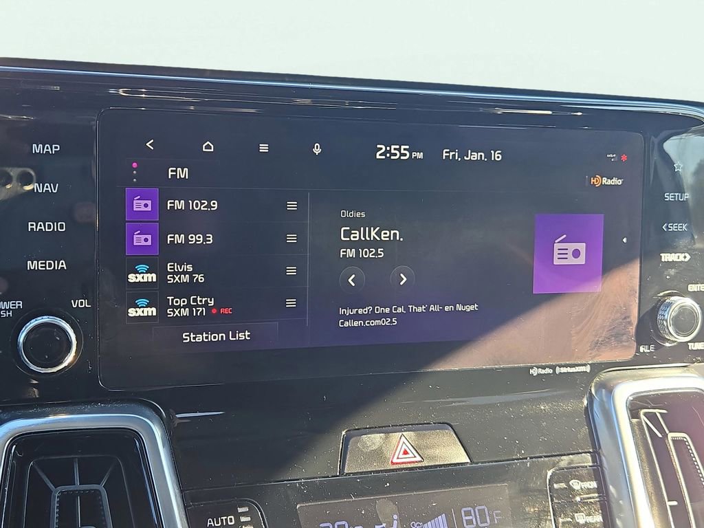 Certified 2023 Kia Sorento SX image 28