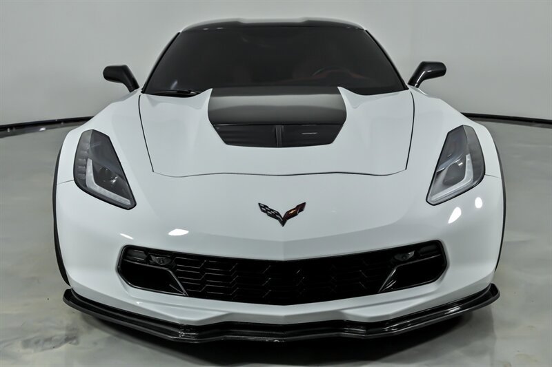 Used 2019 Chevrolet Corvette Z06 RWD image 4