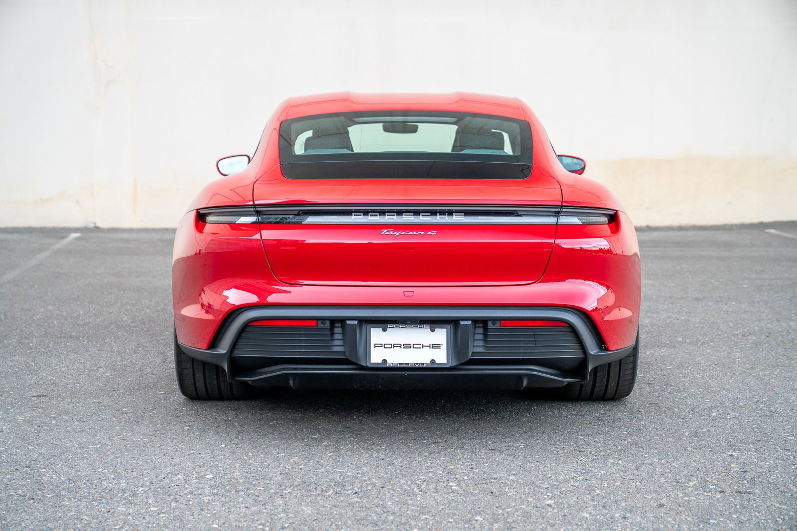 Used 2025 Porsche Taycan image 7