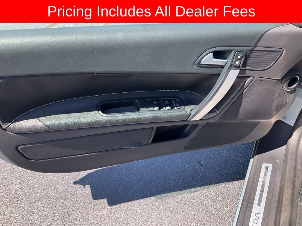 Used 2013 Volvo C70 T5 FWD image 4