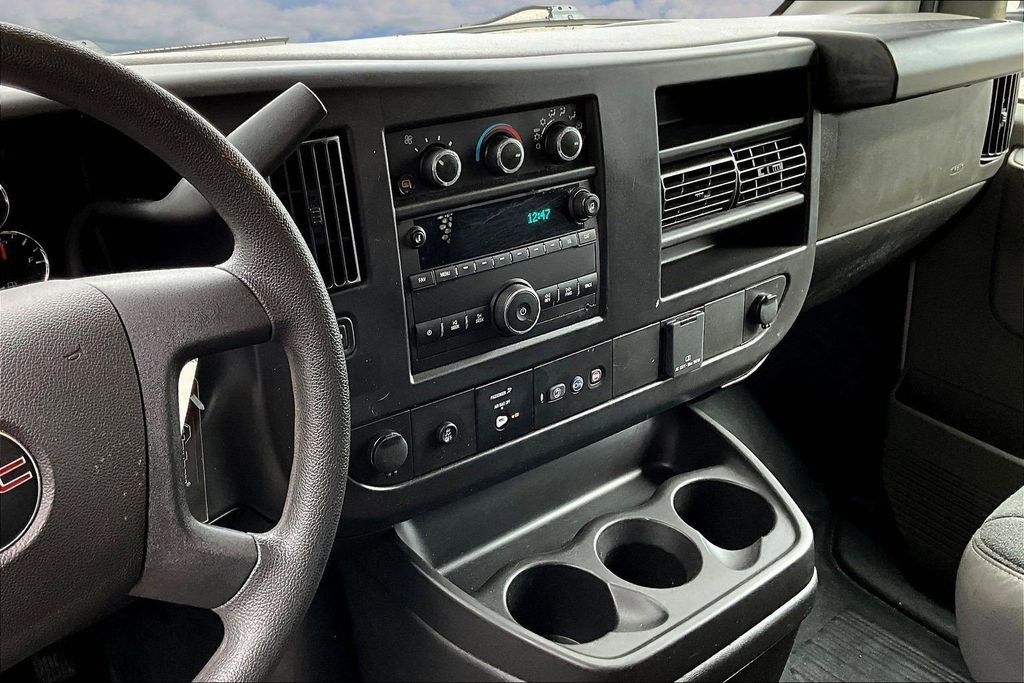 Used 2024 GMC Savana 2500 w/ Driver Convenience Package image 11