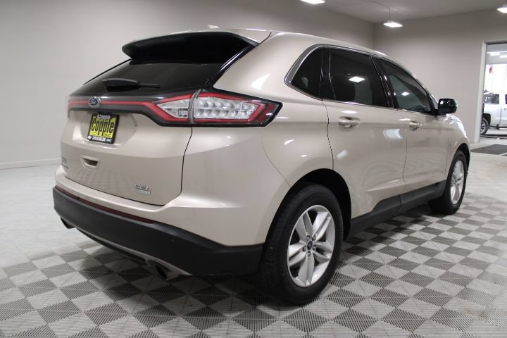 Used 2017 Ford Edge SEL FWD image 11