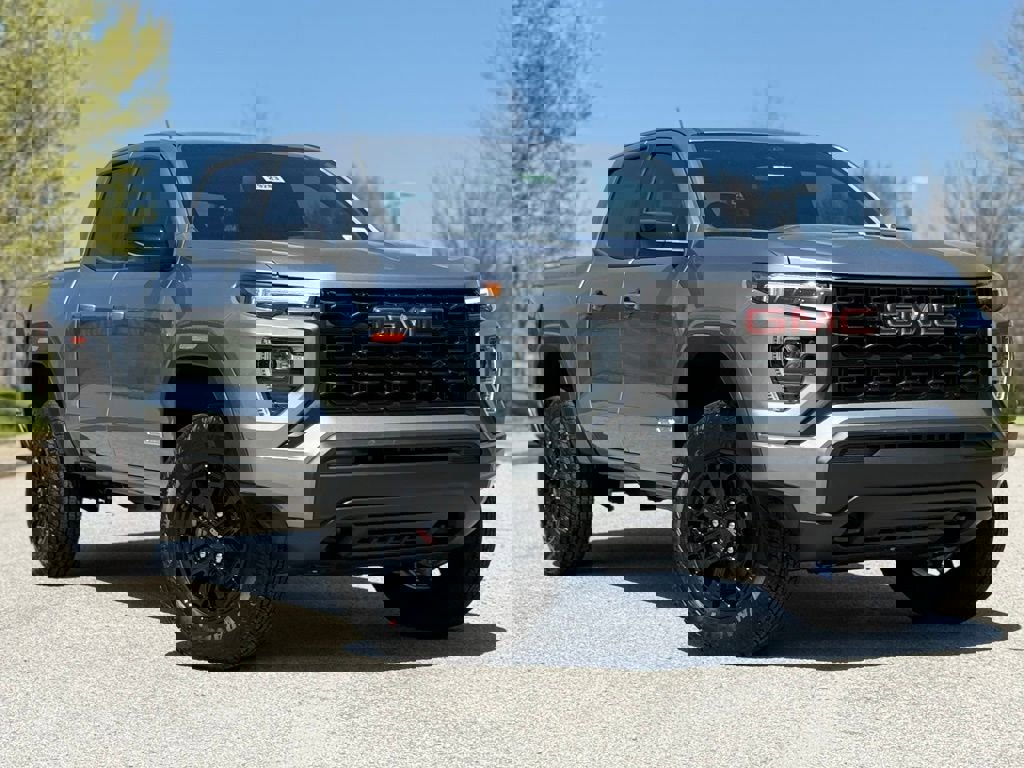 New 2026 GMC Canyon Elevation image 2