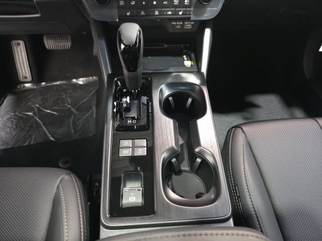 New 2026 Subaru Outback Limited AWD/4WD image 23
