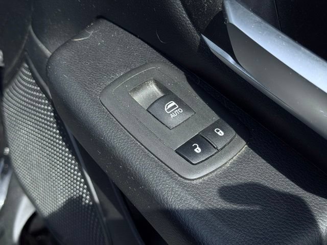 Used 2022 RAM 1500 Big Horn AWD/4WD image 14