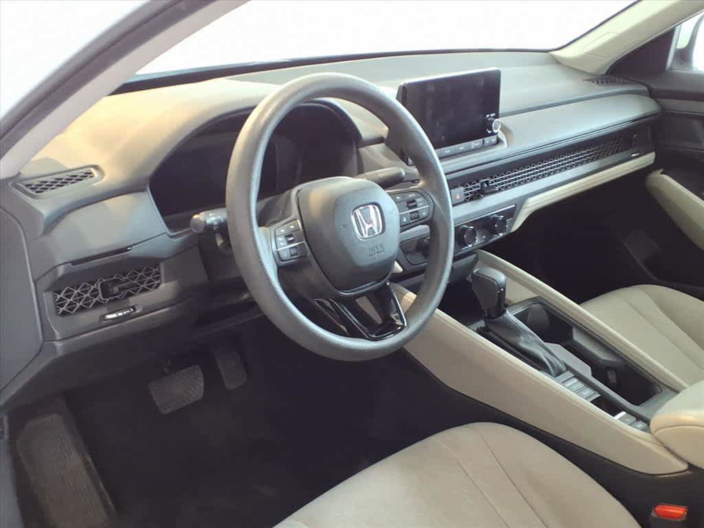 Used 2024 Honda Accord LX image 9