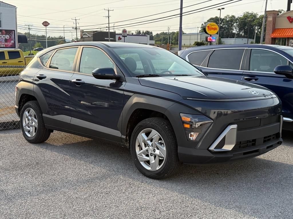 New 2026 Hyundai Kona SE AWD/4WD image 2
