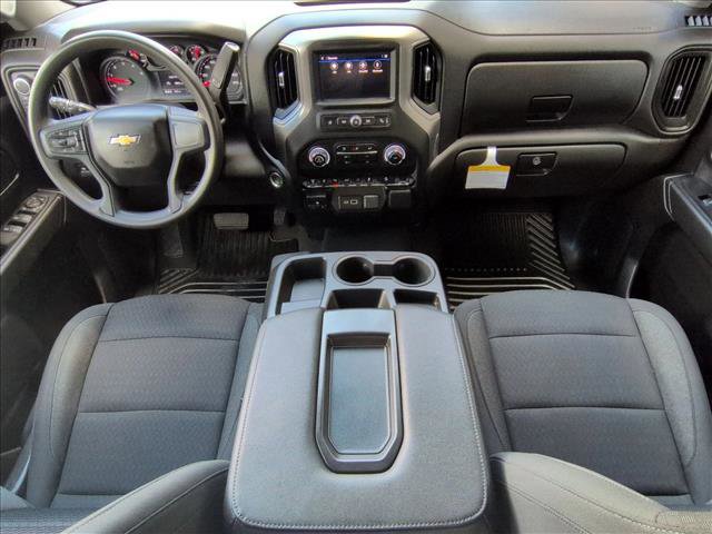 Used 2024 Chevrolet Silverado 2500 Custom w/ Custom Value Package AWD/4WD image 21