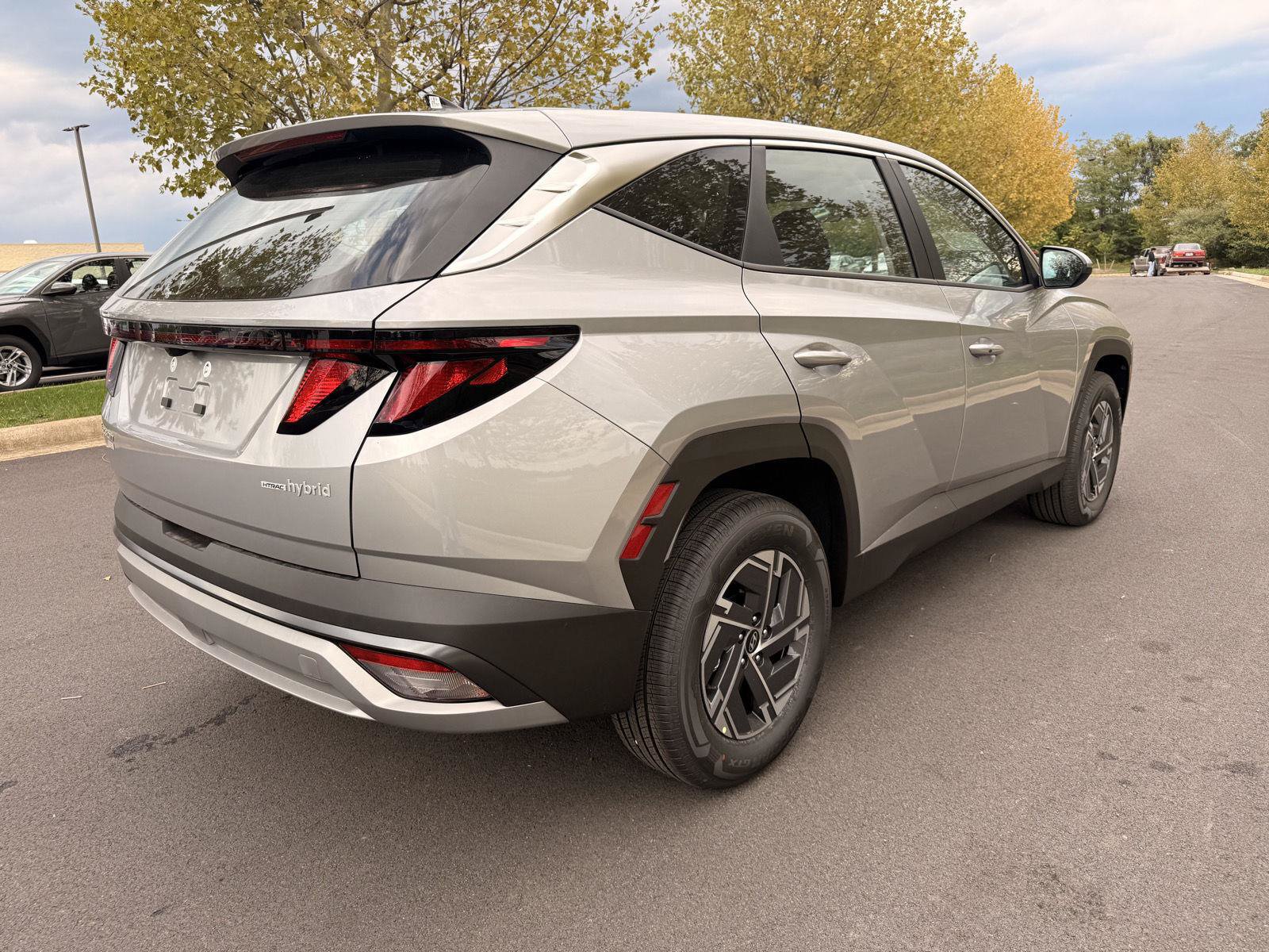 New 2026 Hyundai Tucson Blue SE AWD/4WD image 5