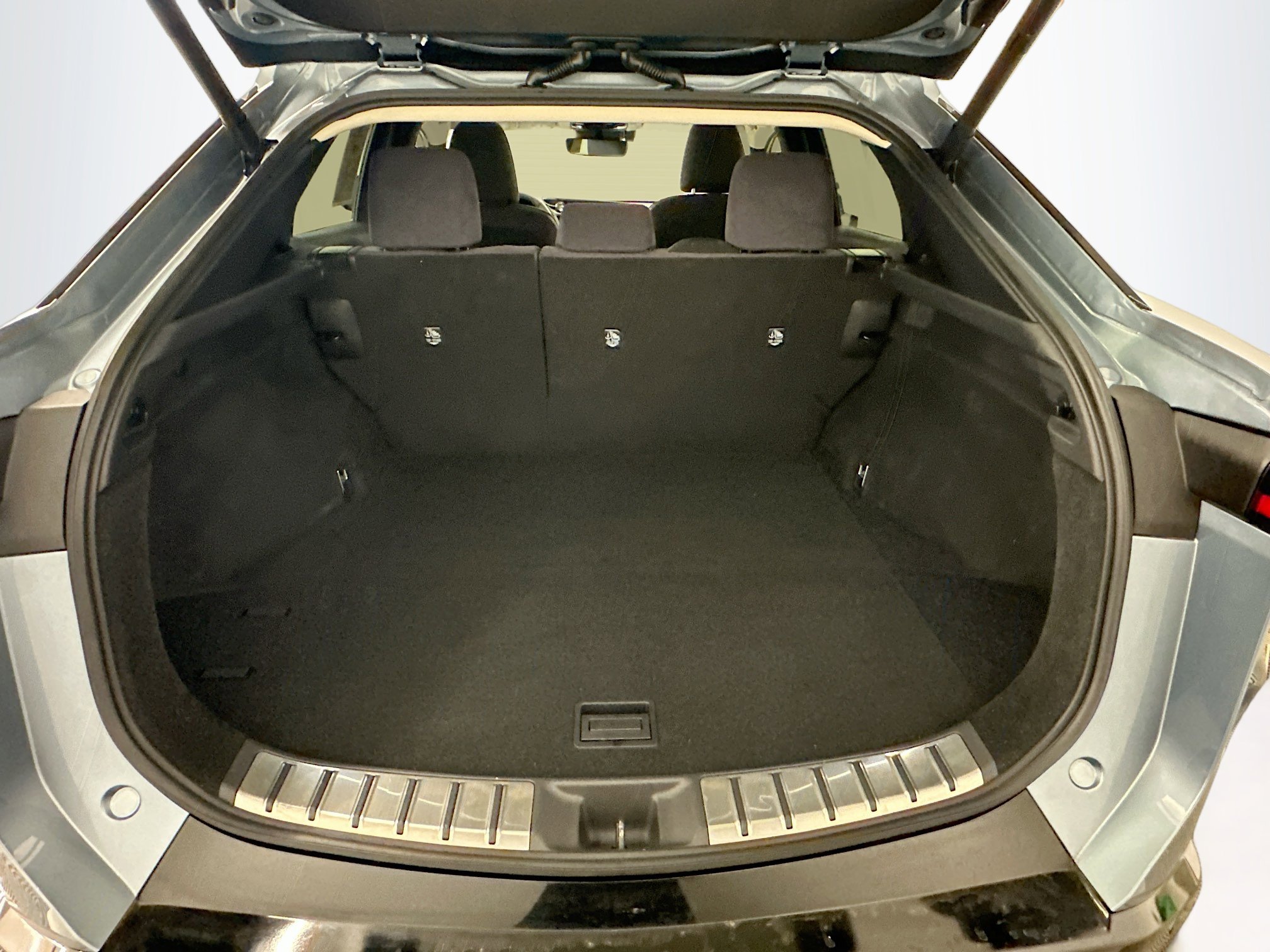 Used 2023 Lexus RZ 450e Premium w/ Accessory Package (Z1) image 31