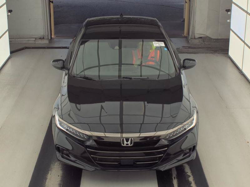 Used 2019 Honda Accord Sport image 2