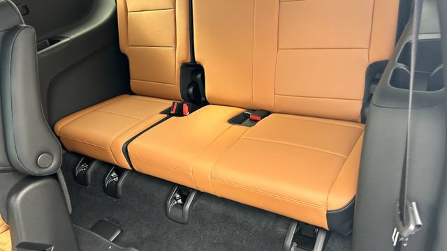 New 2027 Chevrolet Traverse Z71 AWD/4WD image 36